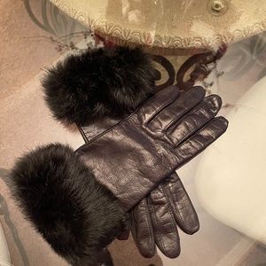 Beautiful leather gloves